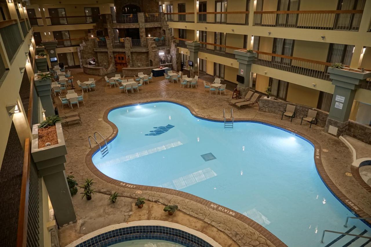 Baymont By Wyndham Shakopee Hotel Exterior photo